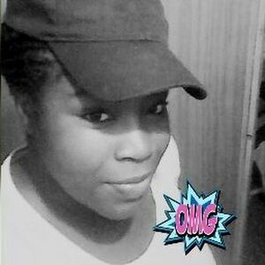 Meet your Posher, Monique